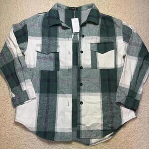 Plaid Flannel Shacket Boyfriend Fit Green and White SMALL NWT
